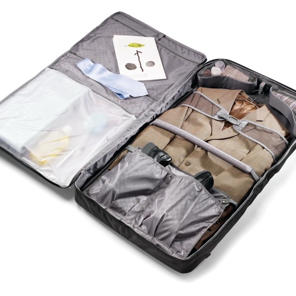 Samsonite Black Travel Garment Bag